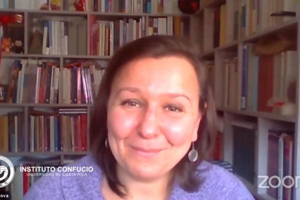 “Poética viral”: literatura china desde la  cuarentena y su traducción al español, Radina Plamenova Dimitrova Universidad Nacional Autónoma de México